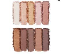 Cargar imagen en el visor de la galería, Perfect 10 eyeshadow palette