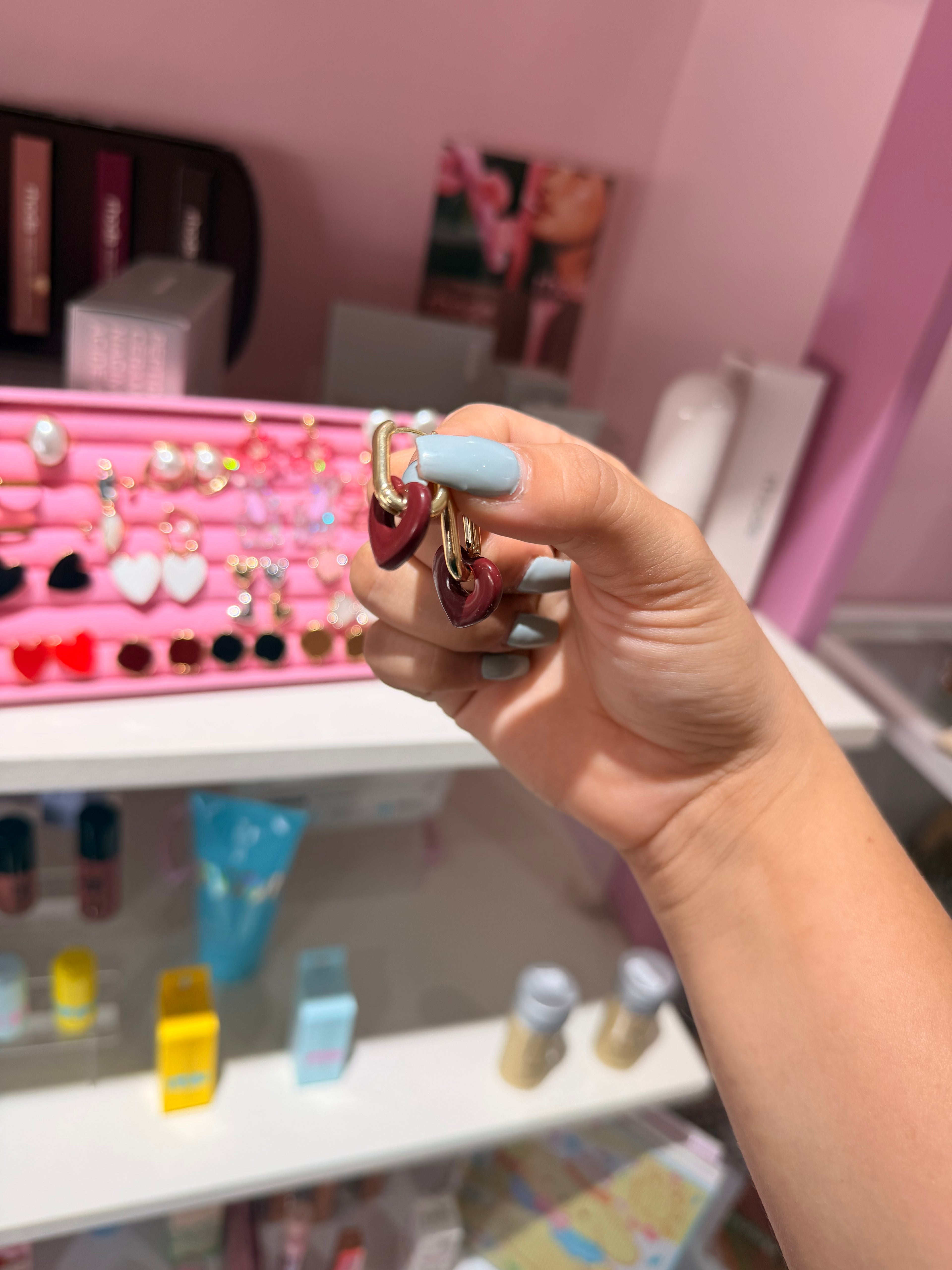 Aretes de corazones colgantes|Joyeria