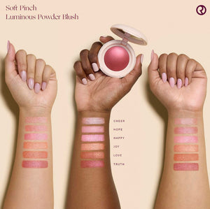 Soft Pinch luminous power blush