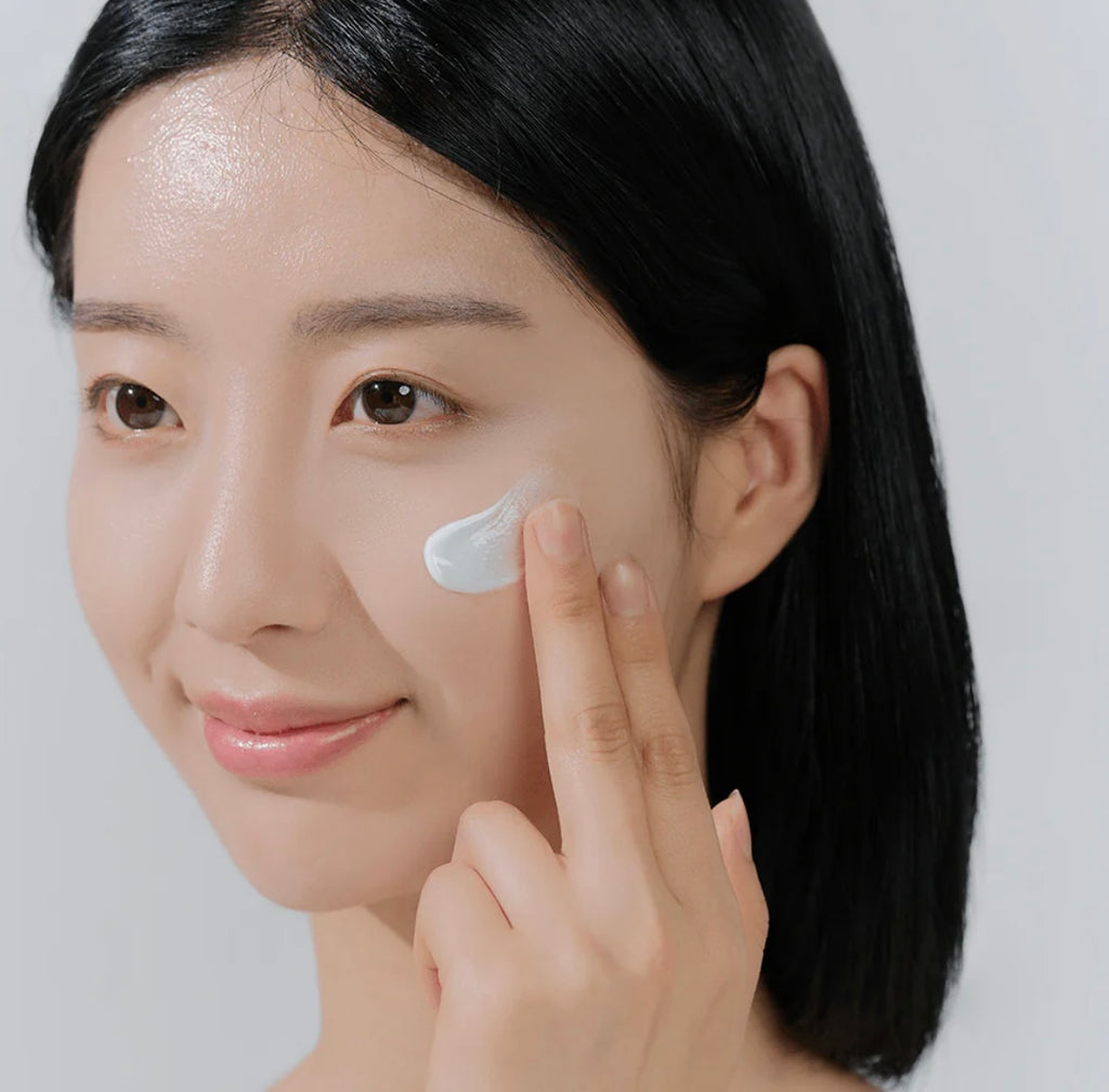 Madagascar centella Hyalu-cica water Fit sun serum