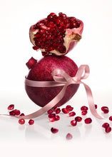 Cargar imagen en el visor de la galería, Merry Pom Highlighting Body Oil